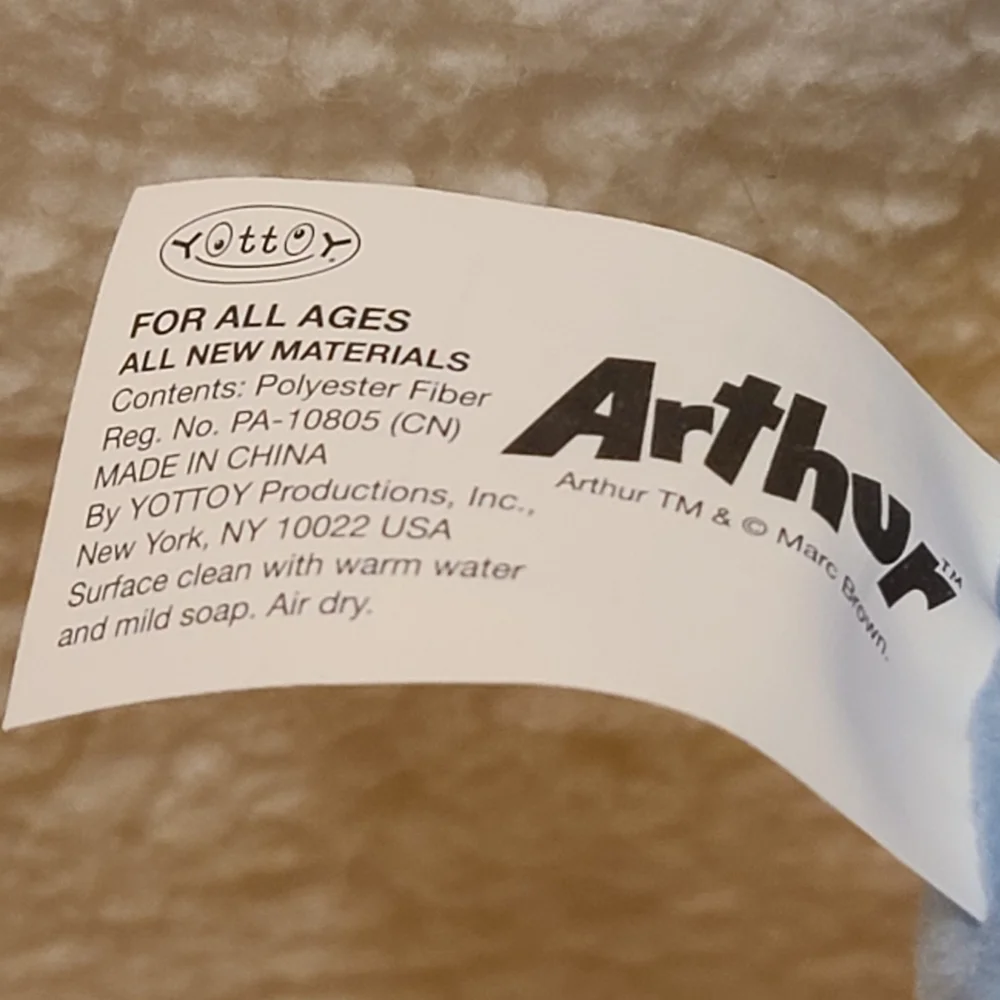 Arthur Plush Toy w/ Book - Yellow & Blue ~ Arthur Read an Aardvark ~ Marc Brown - Picture 5 of 6